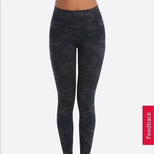 SPANX look at me now seamless leggings